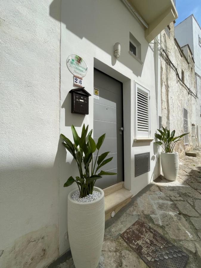 Mediterraneo House- Casa Nel Centro Storico Матино Екстериор снимка